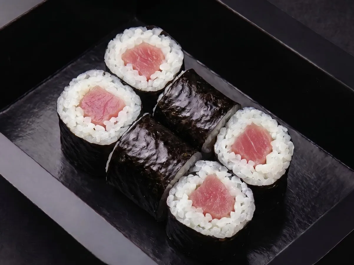 Маки тунец